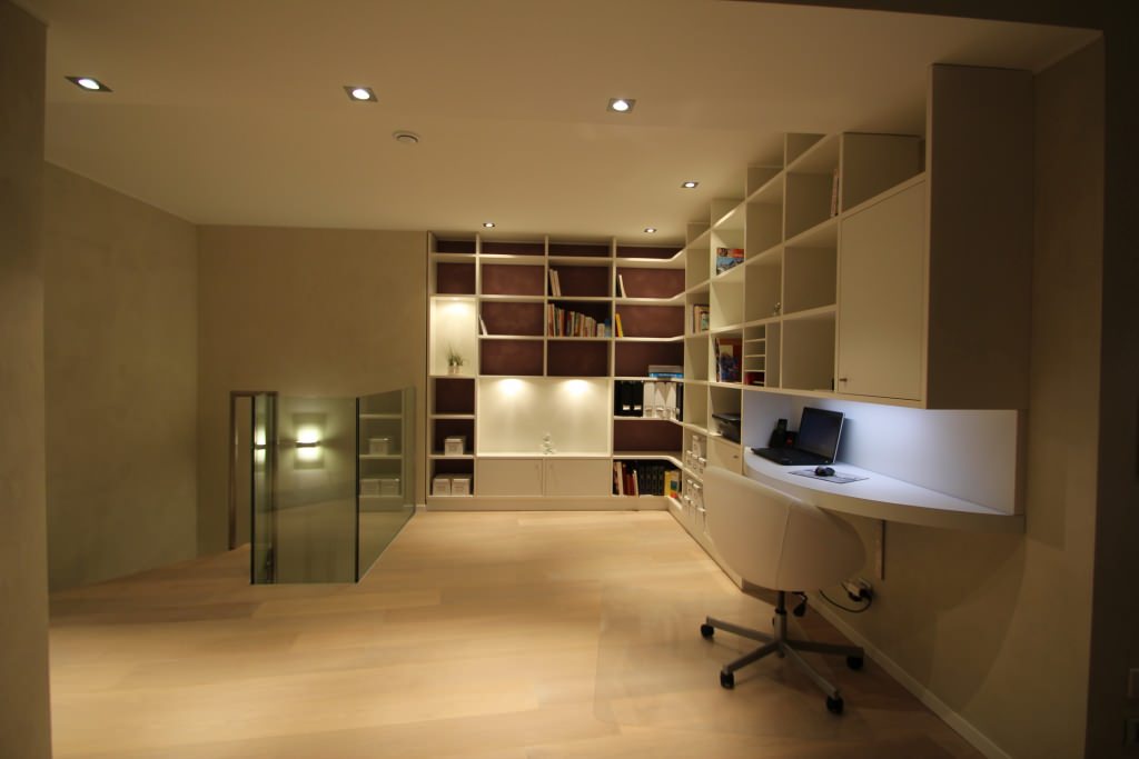 bureau design + bibliotheque design architecte interieur : LYNIUM Lieu Luxembourg